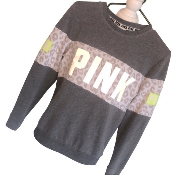 PINK VICTORIA SECRET | Reflective Logo Animal Print Grey Sweater, Size XS. - Picture 1 of 7